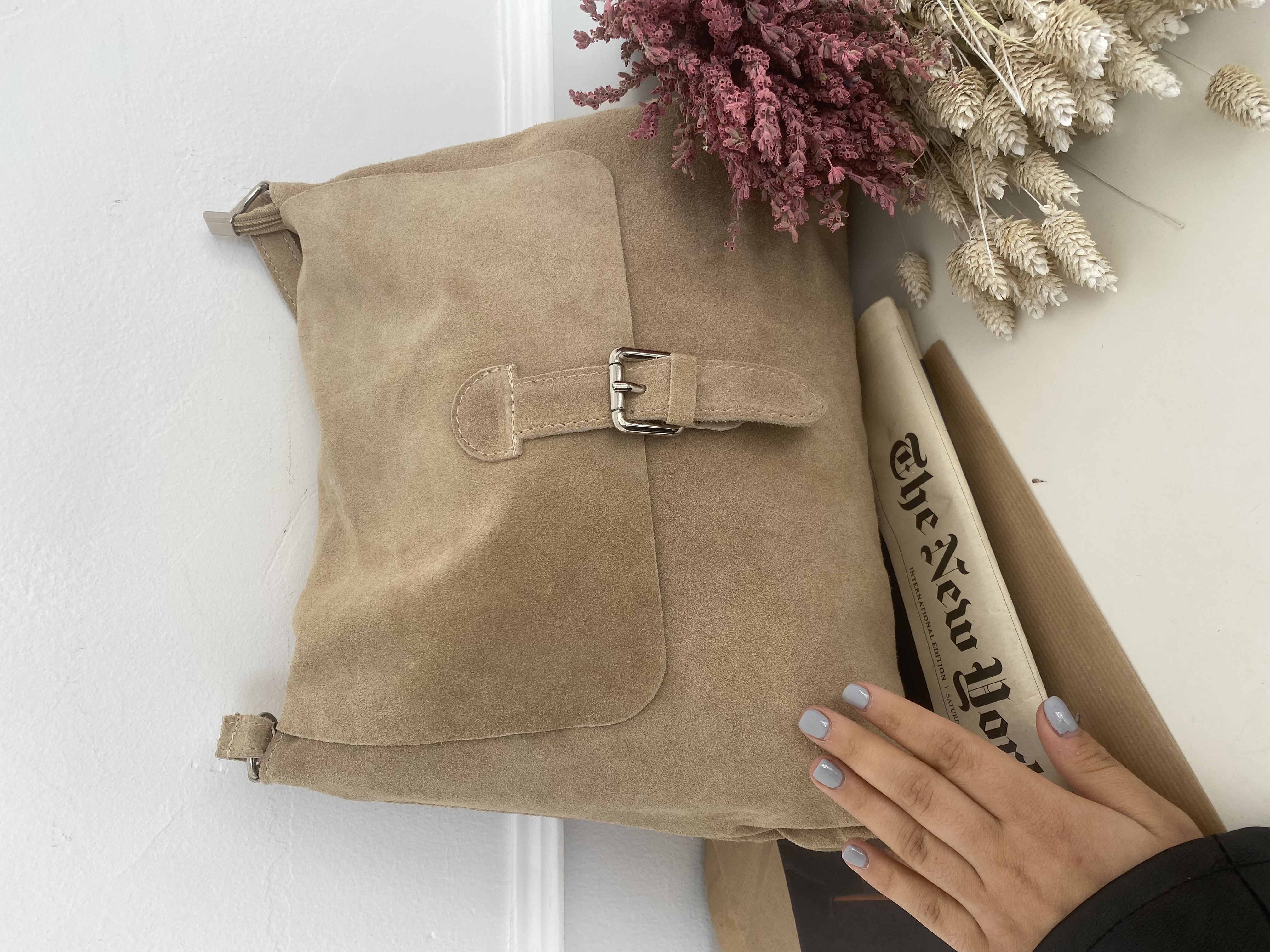 ★depound★ suede buckle bag (shoulder) beige suede buckle bag (shoulder) - beige – depound